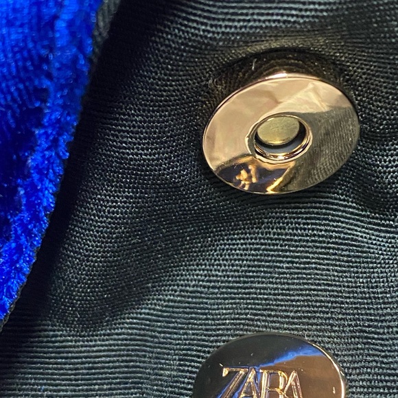 NWT. Zara Bluish Velvet Bucket Bag. - Picture 8 of 12